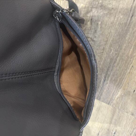 The Sak Lucia Brown Leather Crossbody Bag - Picture 4 of 8